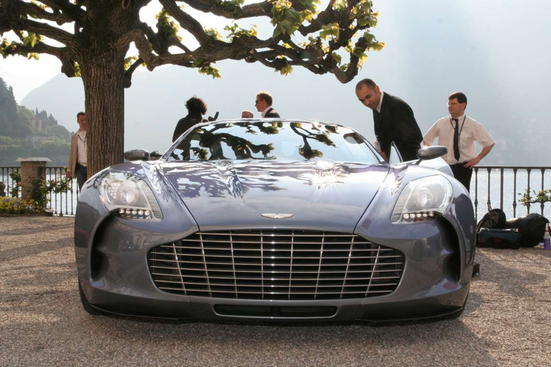 Illustration for article titled $1.75 Million Aston Martin One-77 Wins Fancy Award At Villa d’Este